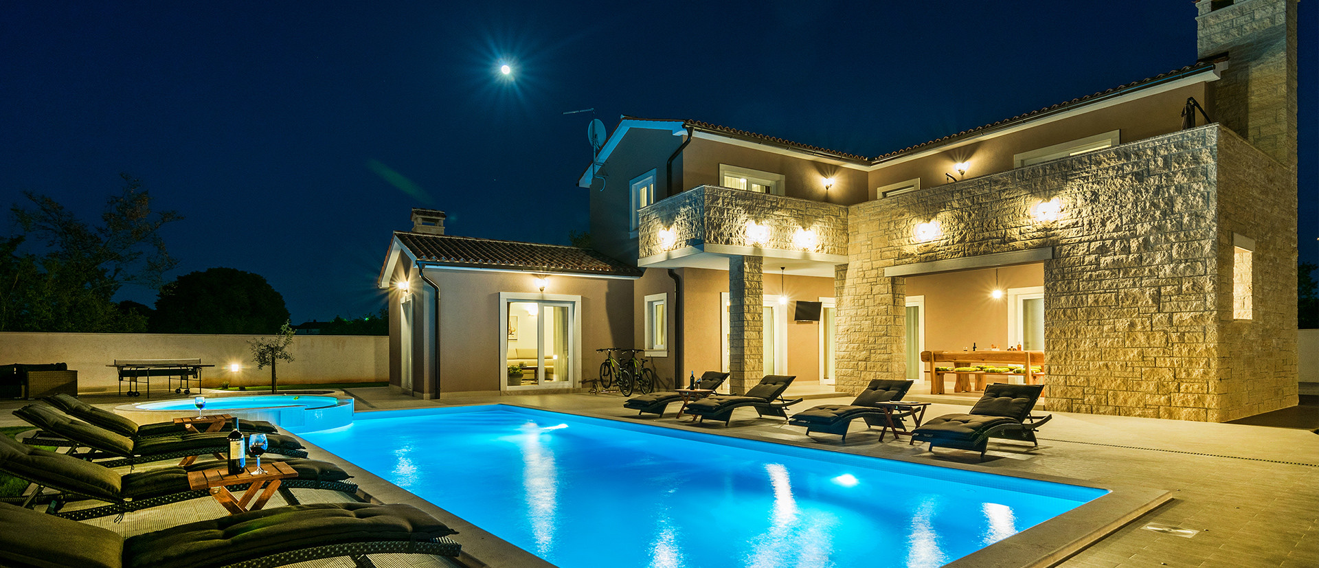 Beauty of unreal architecture - fused with the tranquility of a secluded nature, Villa Medaki - Luxury holiday home with sauna and fitness in Istria - Croatia Pula